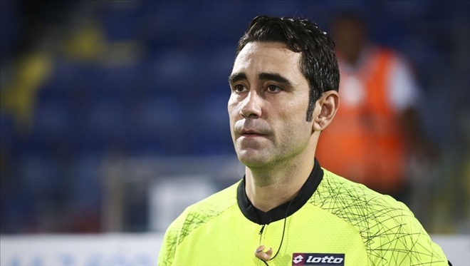 KORAY GENÇERLER ZİRVEDE YER ALDI