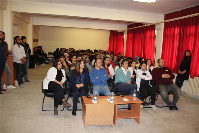 ATATÜRK VE CUMHURİYET ANLATILDI