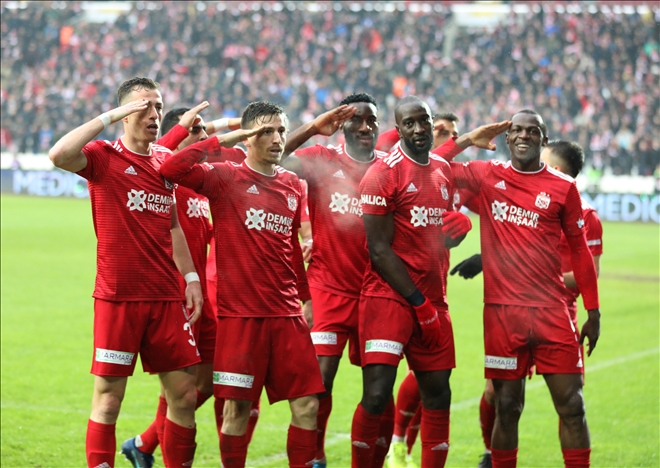 EN İSTİKRARLISI CANER OSMANPAŞA