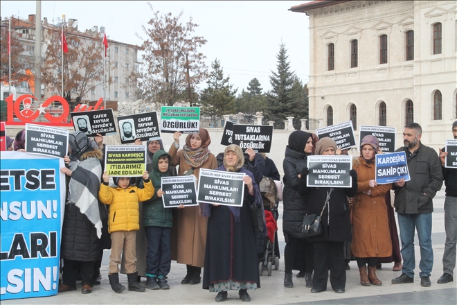 AHMET DEDENİN ÖZGÜRLÜĞÜ İÇİN TOPLANDILAR
