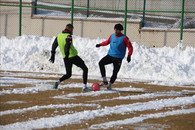 BELEDİYESPOR´DA MARAŞ MESAİSİ