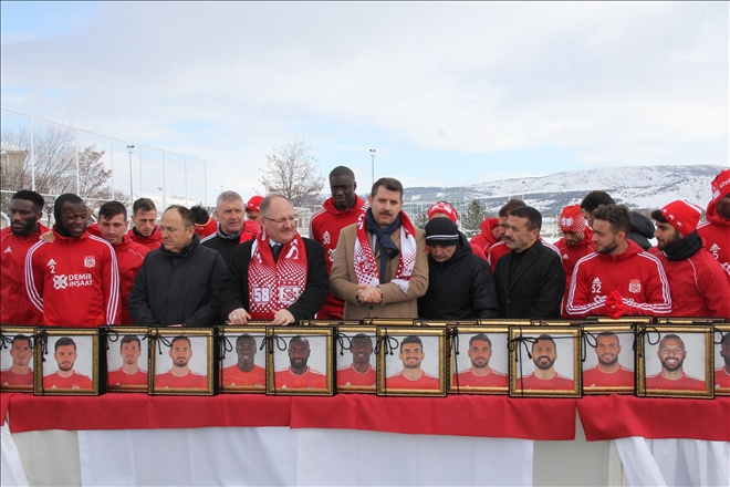 SİVASSPOR´A ÖZEL ÇİKOLATA