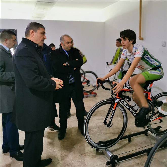 TUNÇ´TAN BİSİKLETÇİLERE MORAL ZİYARETİ