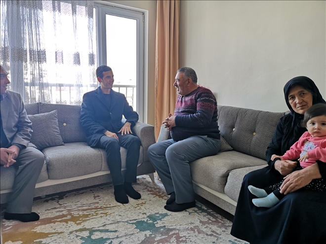 KAYMAKAMDAN ŞEHİT AİLESİNE ZİYARET