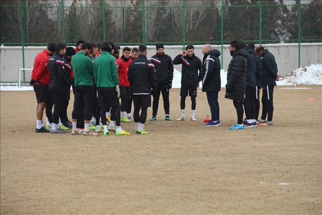 BELEDİYE´DE ERGENE MESAİSİ