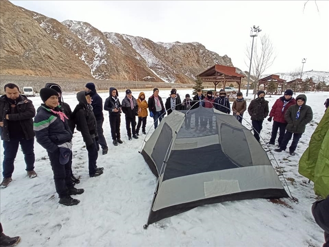 KAMP KEYFİ YAŞADILAR