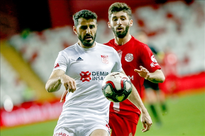 DÜĞÜM SİVAS´TA ÇÖZÜLECEK