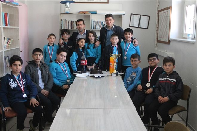 TELEKOMDAN PASTALI KUTLAMA