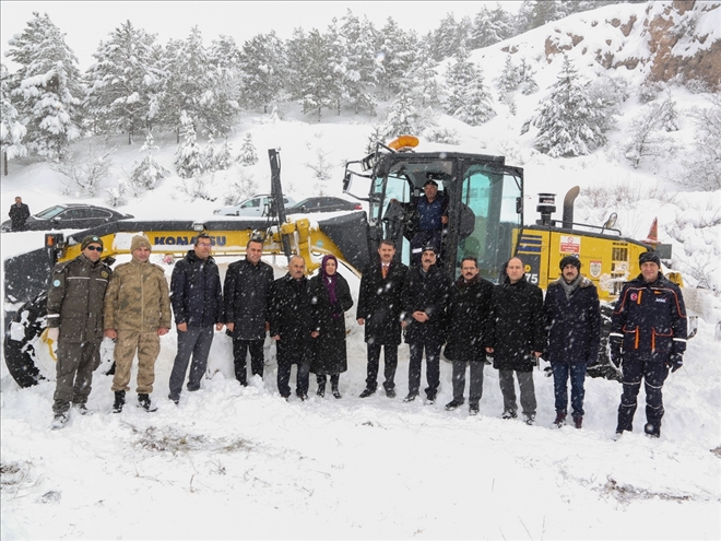 ZORUNLU OLMADIKÇA DIŞARIYA ÇIKMAYIN