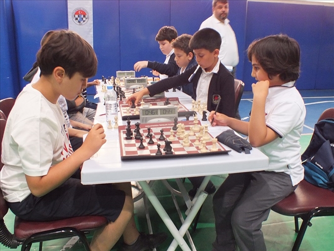 SANTRANÇ TURNUVASI 2 KATEGORİDE YAPILACAK