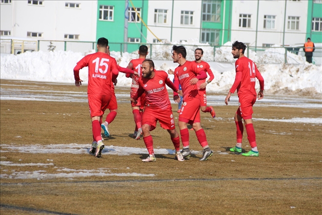 MÜTHİŞ GERİ DÖNÜŞ!