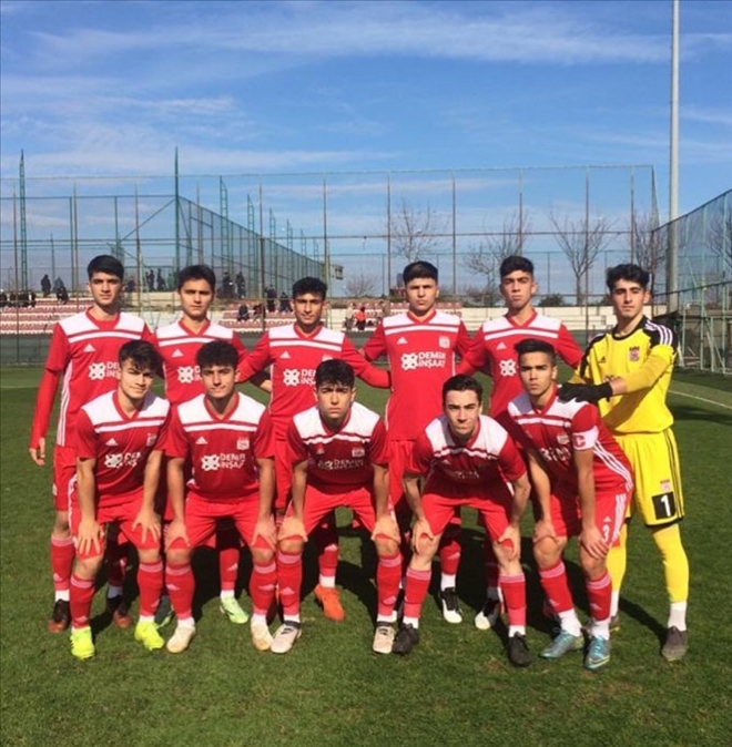 U17 BERABERLİKLE DÖNDÜ