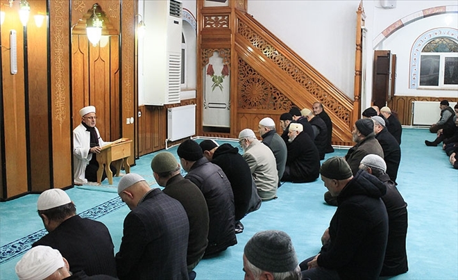 SABAH NAMAZINDA MAZLUMLARA DUA