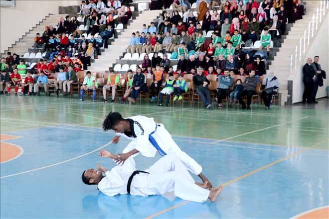 SPOR OYUNLARI RÜZGARI ESİYOR