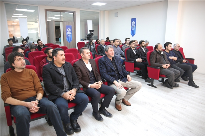 ÜNİVERSİTE´DE ENDÜLÜS ANLATILDI