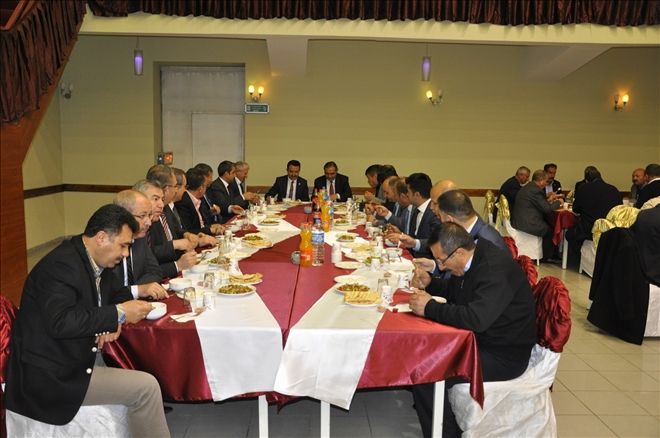 ŞEHİT AİLELERİNE VE GAZİLERE YEMEK VERİLDİ