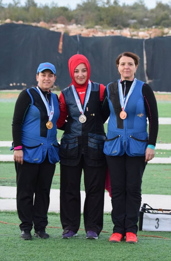 ATTIKLARINI VURDULAR