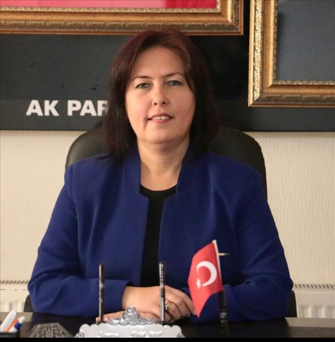 TÜRK KADINLARINA İTHAF EDİYORUZ