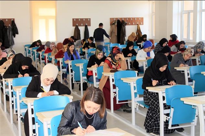 UMRE ÖDÜLÜ İÇİN YARIŞTILAR