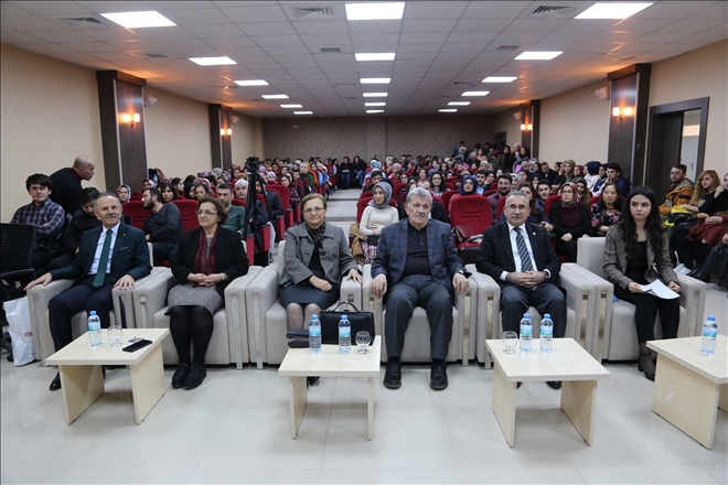 OSMANLI´DA KADIN YAZARLAR ANLATILDI (VİDEO)