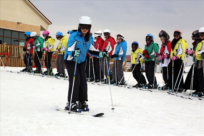 ?EN İYİ KAYAKÇILAR SİVAS´TAN ÇIKACAK?