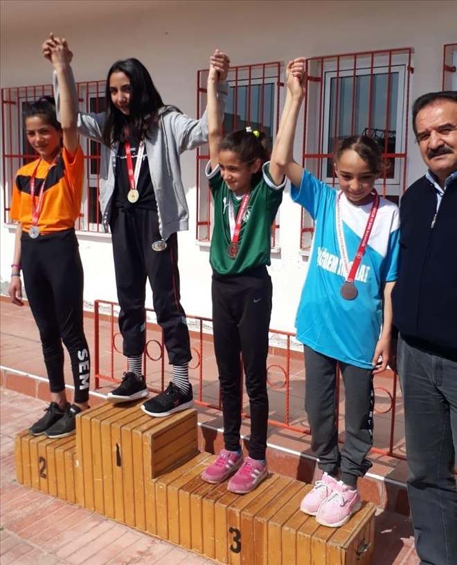 ATLETİZM DE SEÇME RÜZGARI