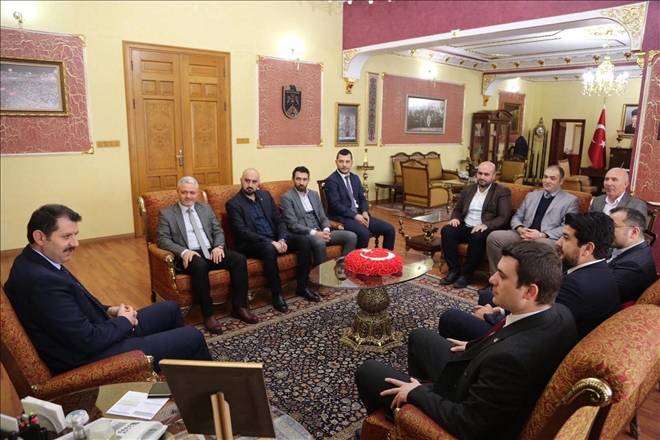 AK PARTİ MERKEZ İLÇEDE DURMAK YOK