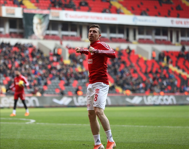 FEDERASYONA TEPKİ: "BİZ DE İNSANIZ"