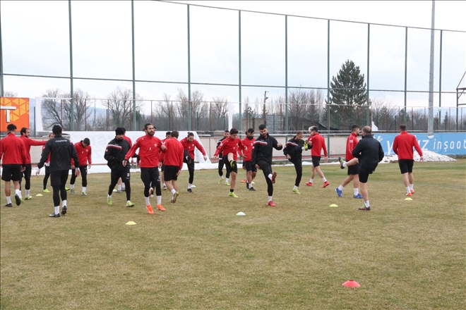 BELEDİYE´DE İZİN BİTTİ, İDMAN BAŞLADI