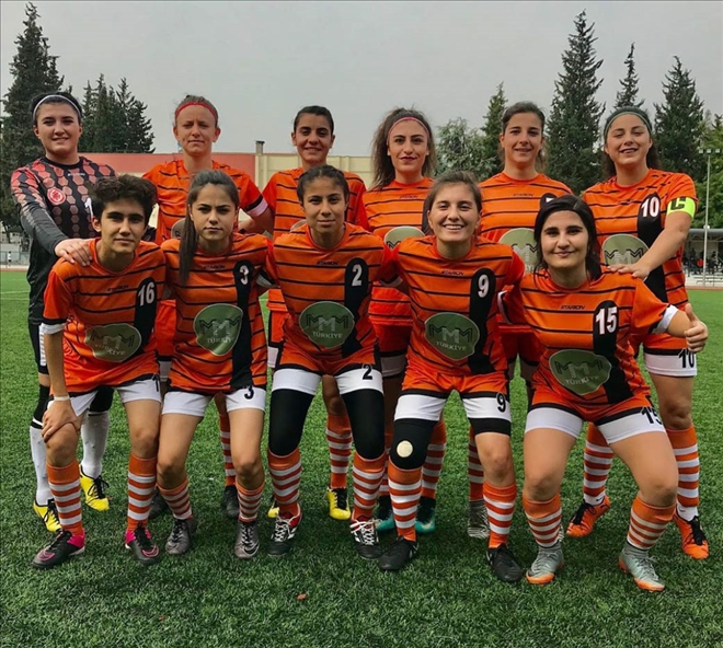 GAZİ LİSESİ İDMANLARA ARA VERDİ