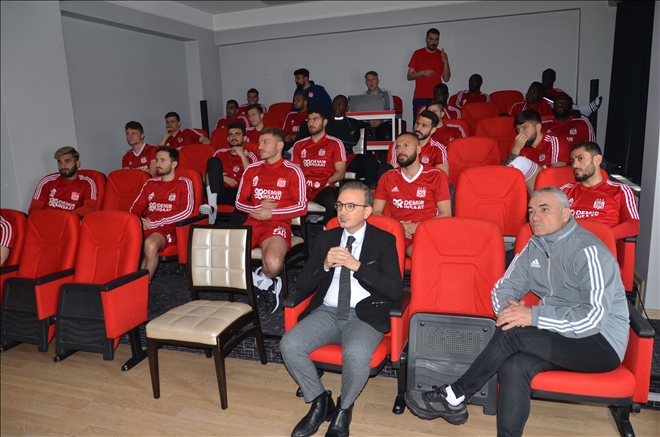 YİĞİDOLAR  EĞİTİMDEN GEÇTİ