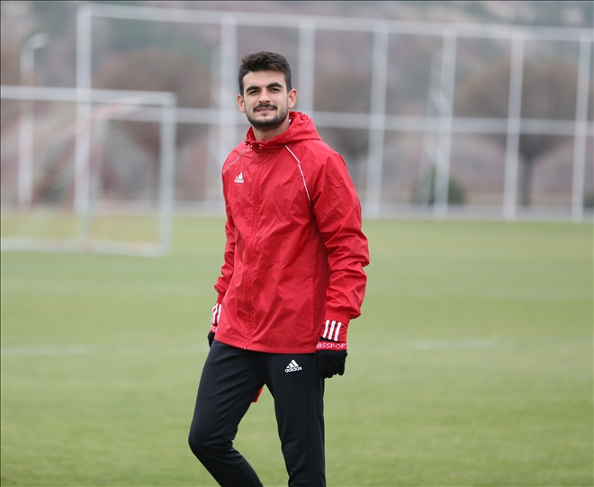 FATİH AKSOY: "SPORCULAR İÇİN ZOR DÖNEM"