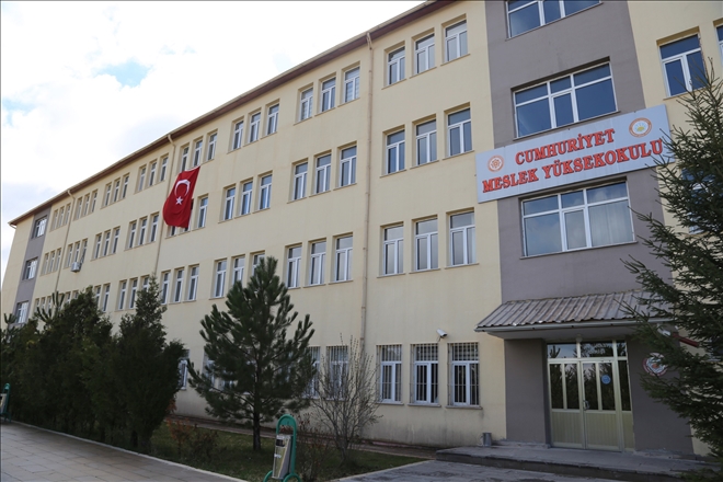 YÜKSEKOKULLARIN İSMİ DEĞİŞTİ