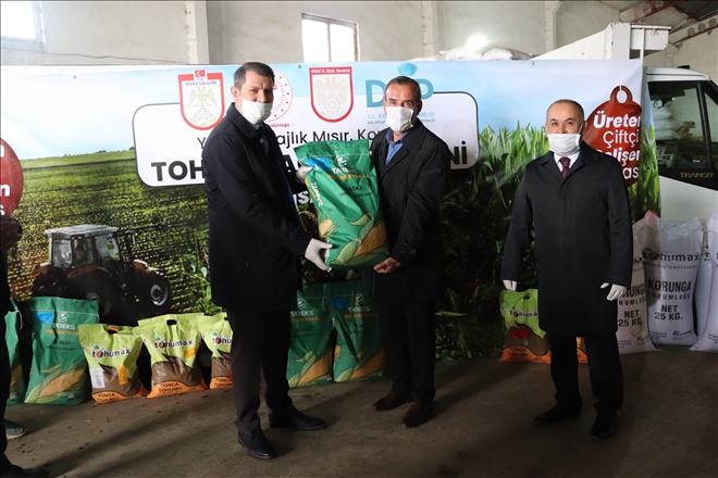 ÇİFTÇİYE 20 MİLYON YEM BİTKİSİ DESTEĞİ