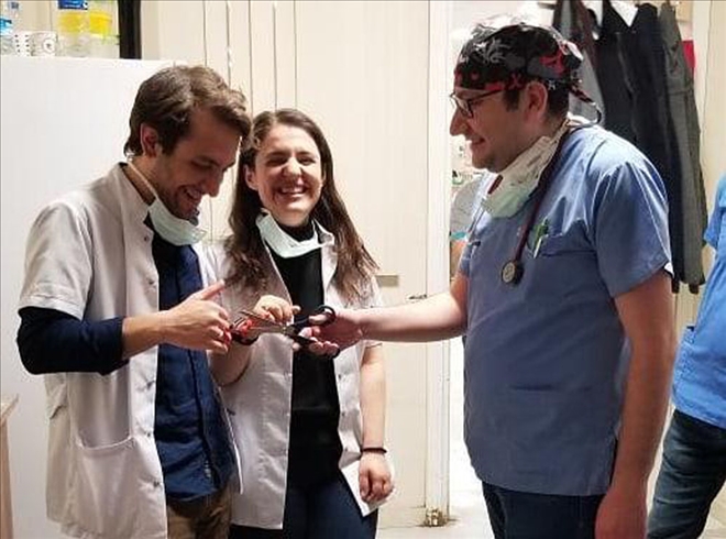 ACİLDE NİŞANLANDILAR