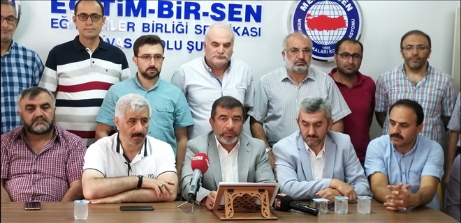 DİYANETİMİZİN VE BAŞKANIMIZIN YANINDAYIZ