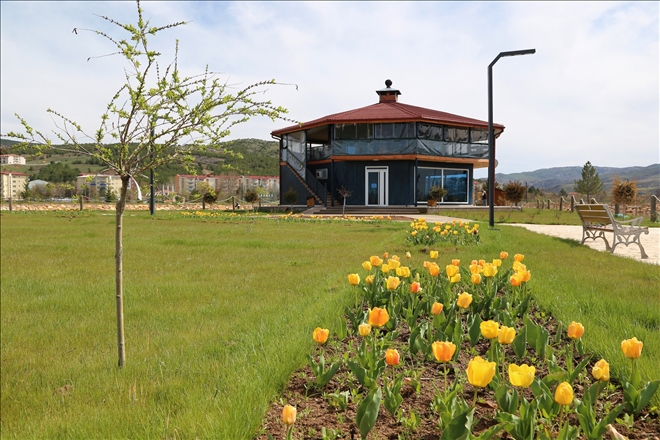 YERLEŞKEYE BAHAR GELDİ