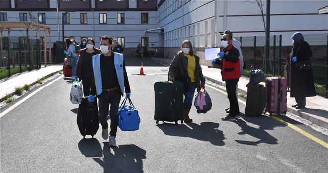 565 KİŞİ MEMLEKETLERİNE UĞURLANDI (VİDEO)