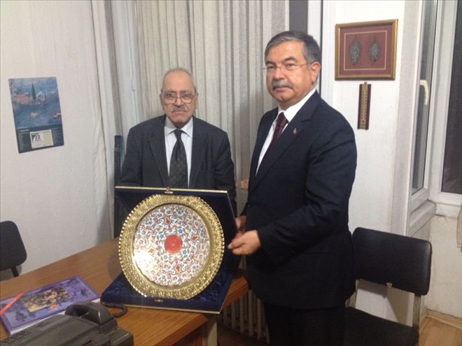 "SEZAİ KARAKOÇ TÜRKİYE´DİR