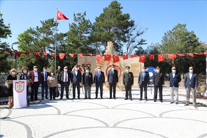 BAĞIMSIZLIK MEŞALESİ SÖNMEYECEK