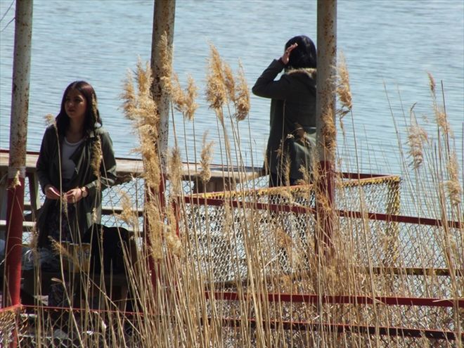 ULAŞ GÖLÜ PİKNİKÇİLERİN UĞRAK YERİ OLDU