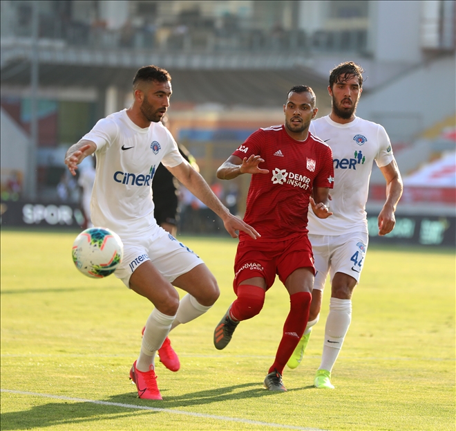 SİVASSPOR YİNE TAKILDI!