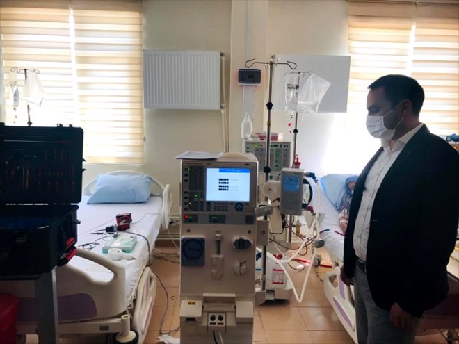 HAYIRSEVERLER DİYALİZ MAKİNESİ BAĞIŞLADI