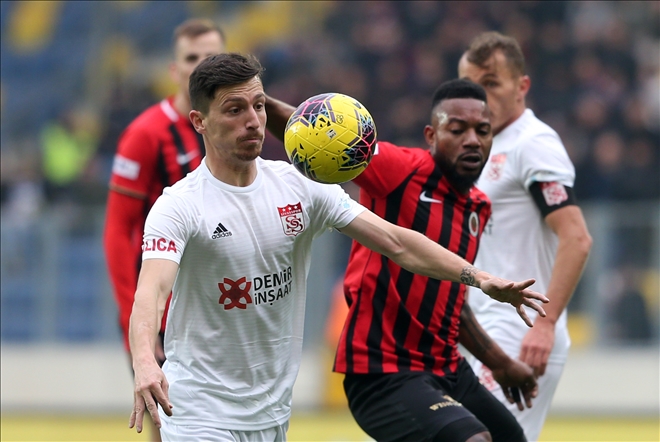 VURDUĞUN GOL OLSUN YİĞİDO