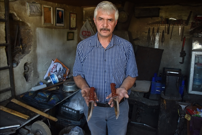 SİVAS BIÇAĞINA BAYRAM ÖNCESİ YOĞUN TALEP (VİDEO)