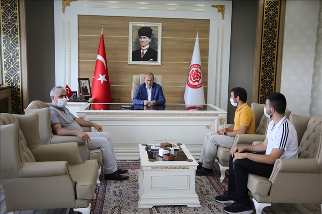 ÖĞRENCİLER İLAÇ ÇALIŞMASINA KATILACAK