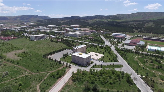 ÜNİVERSİTE´NİN ALTYAPI HARİTASI OLUŞTURULDU