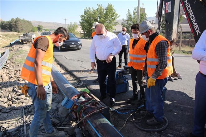 GECE, GÜNDÜZ ÇALIŞIYORUZ (VİDEO)