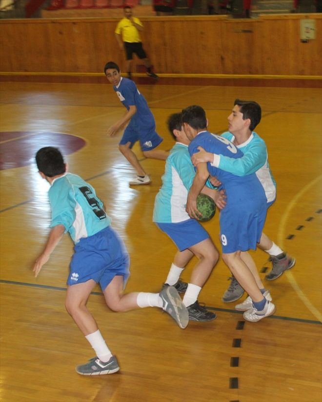 ÖZDEMİR´DEN TEŞEKKÜR