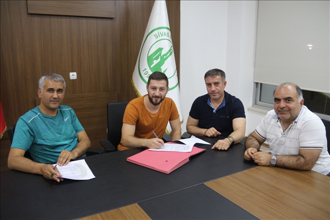 KILIÇOĞLU VE BULUT, YENİDEN BELEDİYESPOR´DA